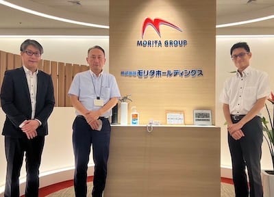 株式会社モリタホールディングス様を訪問したときの集合写真