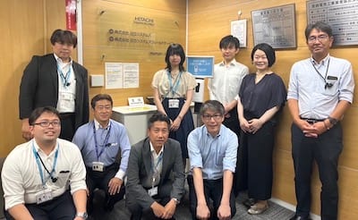 株式会社日立システムズフィールドサービス 横浜支店様を訪問したときの集合写真